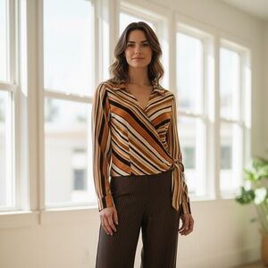 🔥🔥 Papaya Size:S Brown, Mustard and White Wrap Blouse with Notched Collar